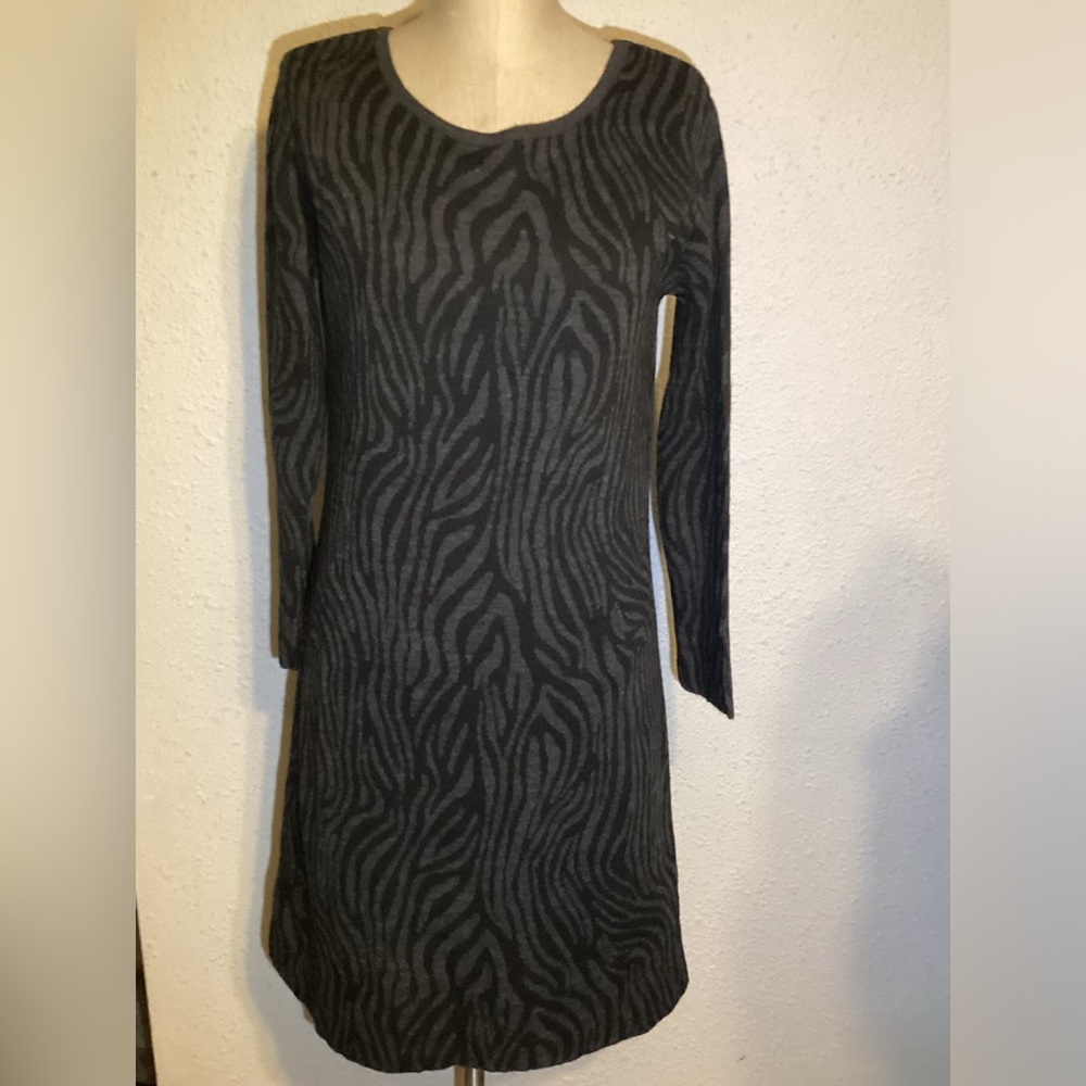 Chiaramente gray/black animal print sweater dress size large made in Italy